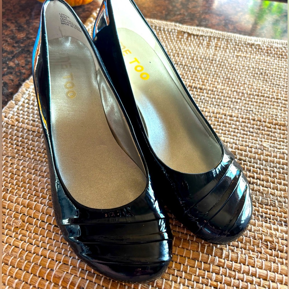 Me Too Larina Patent Leather Heel